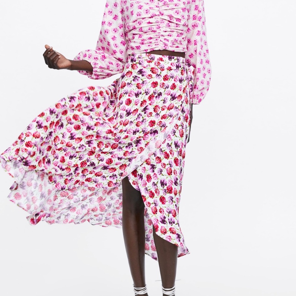 Zara floral skirt